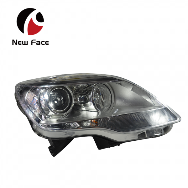 R350 W251 Xenon Headlamp New
